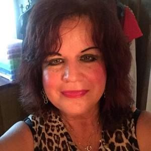 Meet your Posher, Dana